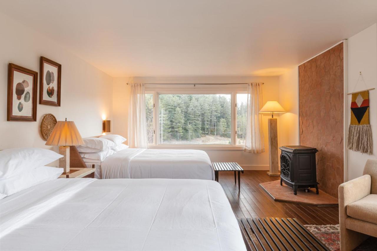 Eastwind Hotel Lake Placid Exterior photo