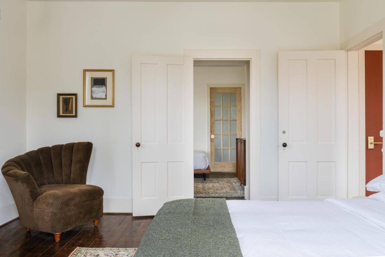 Eastwind Hotel Lake Placid Exterior photo